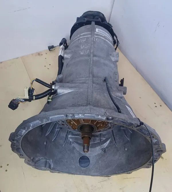 JAGUAR XJ X351 3.0 D V6 Autovaihteisto 9X237000AD image 4