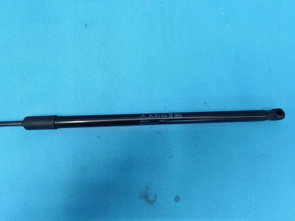 VW PASSAT B8 VARIANT 1.5 TSI 110KW 2024 Motorhuvudaktuator 3G0823359B image 5