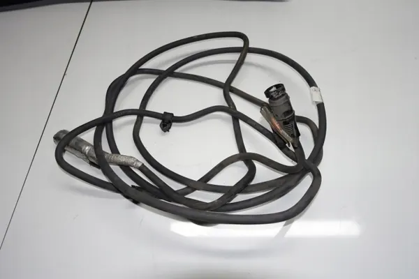 Mercedes AdBlue-sladd OEM 2054700464 för W205 C220 CDI image 2