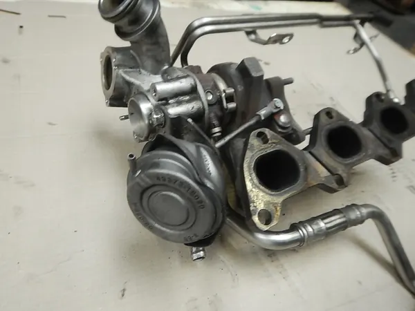 A3 8P LEON SUPERB 1.4 TFSI Turboladdare 03C145702A image 10