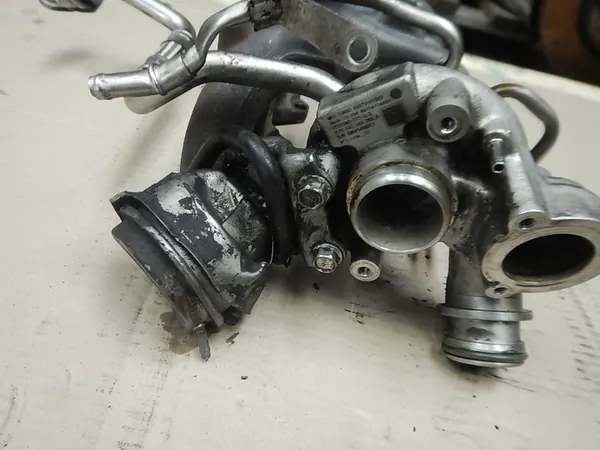 A3 8P LEON SUPERB 1.4 TFSI Turboladdare 03C145702A image 5