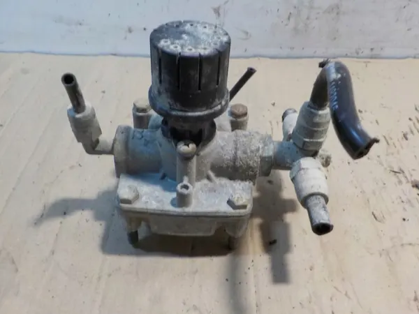 Soupape Modulateur Relais Scania OEM 973011500 image 3