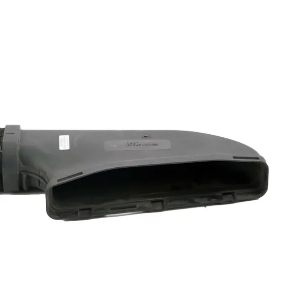 Mercedes W176 Diesel Ilmansyöttöletku A6510900000 image 10