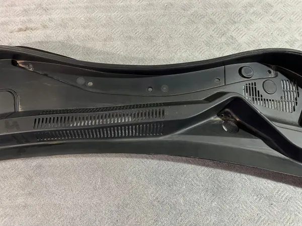 Maserati Levante 2020 Frontscheibe OEM 670066146 image 5