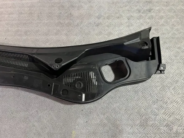 Maserati Levante 2020 Frontscheibe OEM 670066146 image 9