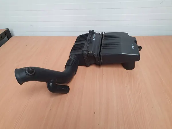 Ilmansuodattimen kotelo Fiat 52082554 image 2