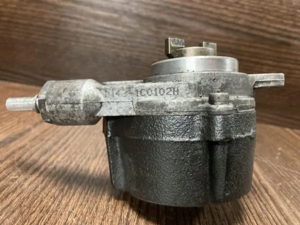 Pompe à vide OEM 01562C11705S pour Peugeot Partner image 5