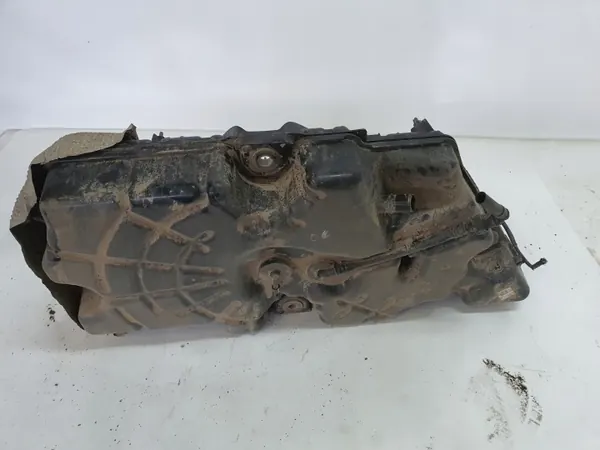 AdBlue-tank OEM 172A28554R voor Renault Dacia Duster II image 4