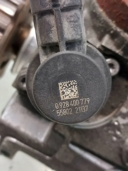 Bomba de inyección OEM 9811347380 para Peugeot 308 image 6
