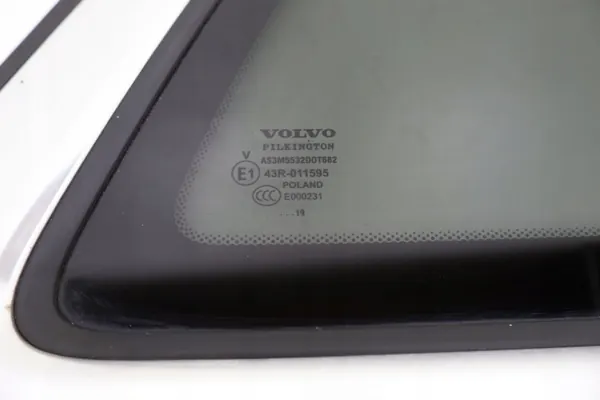 Volvo V60 II oikea kori-ikkuna OEM 1274738089 image 3