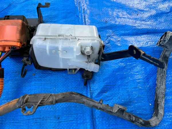 Cabo Tomada Carga Híbrida Peugeot 308 III OEM image 8