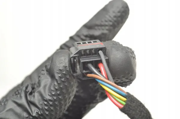 VOLVO V90 II Baklucka Ställdon 31385257 image 4