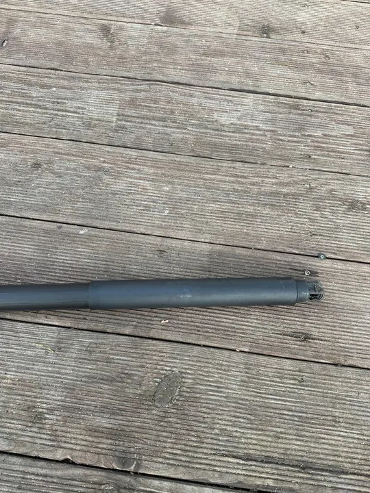 VOLVO V90 II Baklucka Ställdon Höger 31385256 image 3