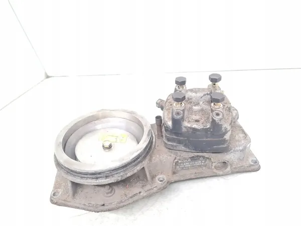 Fuel Distributor Audi 80 90 B3 image 3