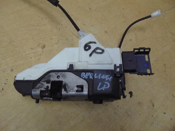 Fechadura Porta Dianteira Esquerda Peugeot Partner II 828406 image 2