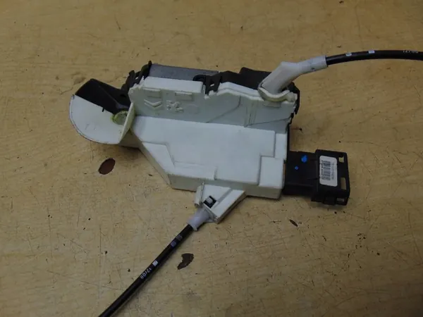 Fechadura Porta Dianteira Esquerda Peugeot Partner II 828406 image 7