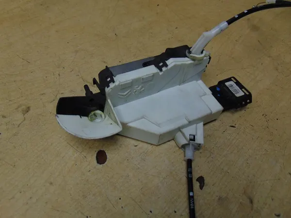 Fechadura Porta Dianteira Esquerda Peugeot Partner II 828406 image 8