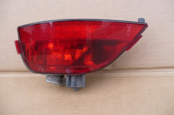 OEM 265855178R Dacia Duster Farol de Nevoeiro Traseiro Esquerdo image 3