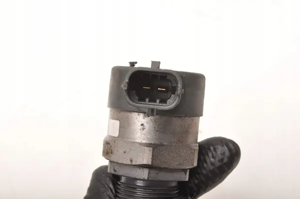 Sensor de pressão de combustível VOLVO S80 II XC90 31216662 image 2