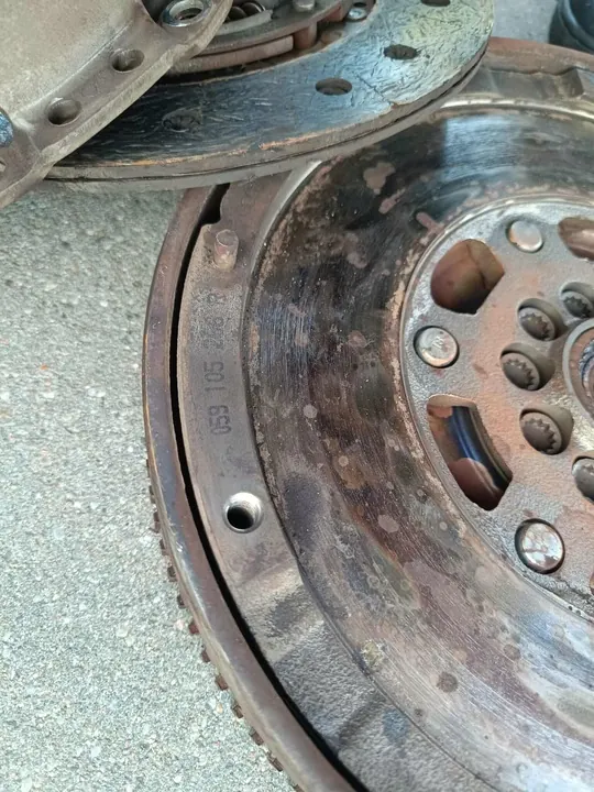 Volante de Dupla Massa - Audi A4 B7 A6 C6 2.7 3.0 TDI image 3