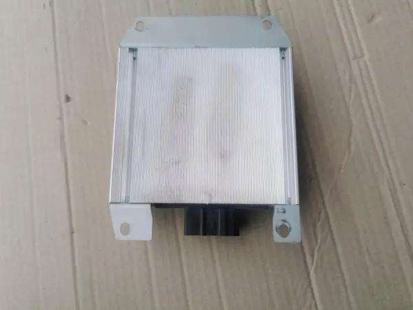 OEM 8E9035223D Vahvistin Audi A4 B7 2004-2008 image 3