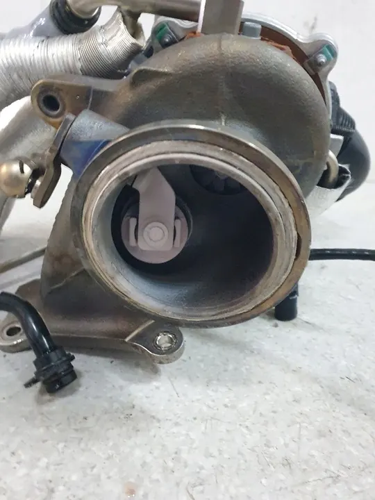 AUDI VW SKODA CUPRA 2.0 TSI Turbo Compresor 06K145654M image 5