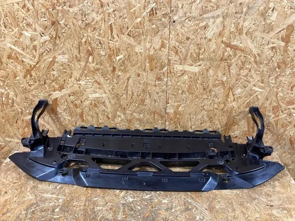 Porsche Macan stötfångarförstärkning OEM 95B805241J image 2