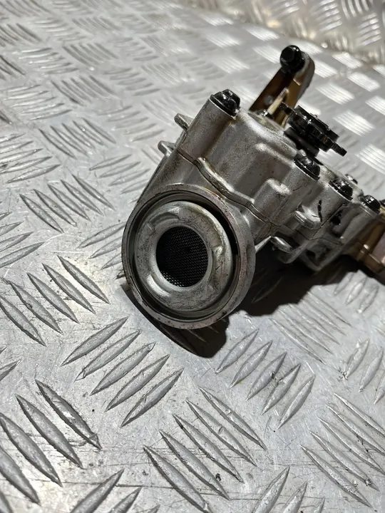 Olje pump Opel Grandland X 2017 1.2 THP 9801943580-05 image 3