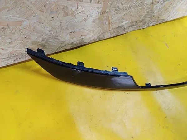 Volvo V90 Achterbumper Strip OEM 32136021 image 6