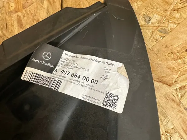 Etuvasen pyöräkaari OEM A9076840000 Mercedes Sprinter image 5