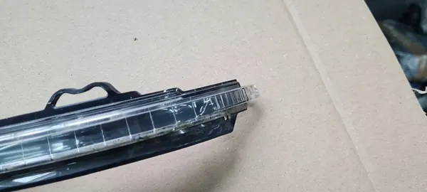 Indicador de espelho lateral Audi A4 OE 8W0949101 image 5