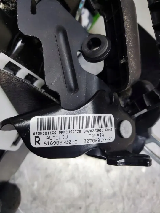 Mercedes-Benz A2078606085 Säkerhetsbälteslyft Höger Fram image 9