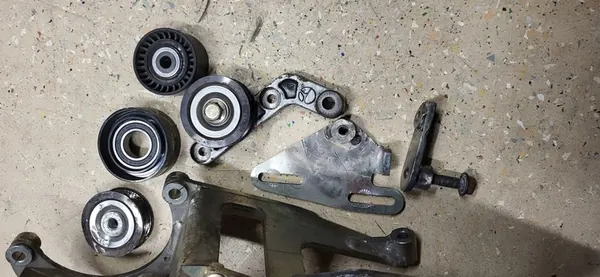 Support de compresseur Oliva Torras Renault Master 2.3L KC12120300 image 9