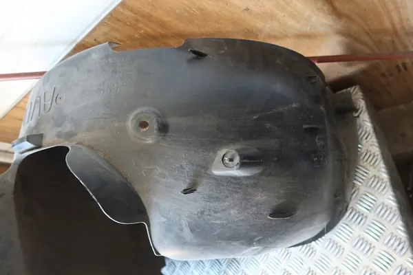 Passaruota anteriore destro Peugeot 208 9673768780 image 2