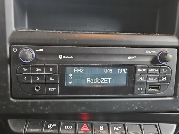 Renault Express tehdasradio OEM 280215396R image 2