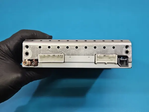 Renault Express tehdasradio OEM 280215396R image 7