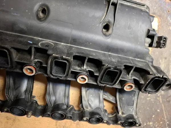 Coletor de admissão BMW 7 E38 3.0D 5 E39 X5 E53 OE image 6