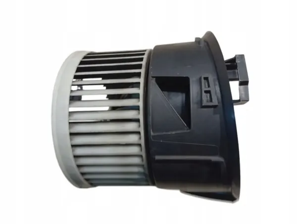 Ventilator OEM 773.70809.01 voor Peugeot 407 2.0 HDI image 3
