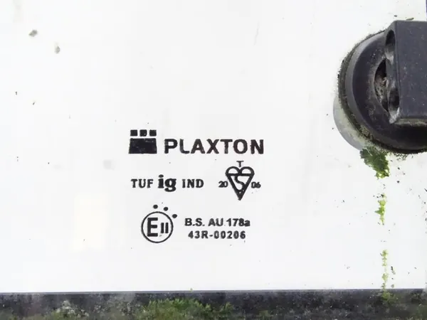 MERCEDES VARIO 96-13 Skjutbart Bussfönster 99CMx63CM image 3