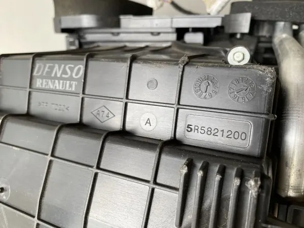 Caixa Filtro Cabine Renault Captur OEM 5R5821000 image 3