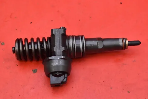 Bomba de inyección OEM 038130073BA para Audi A4 B6 1.9 TDI image 3