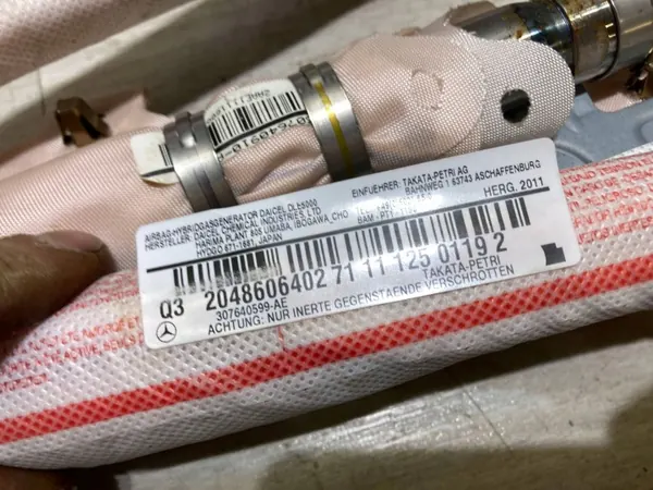 Mercedes-Benz Airbag Gordijn OEM 2048606402 - Gebruikt image 3