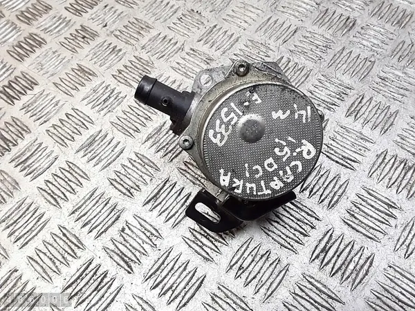 Pompe à vide de frein Renault Captur 2014 1500dci 46505272r image 1