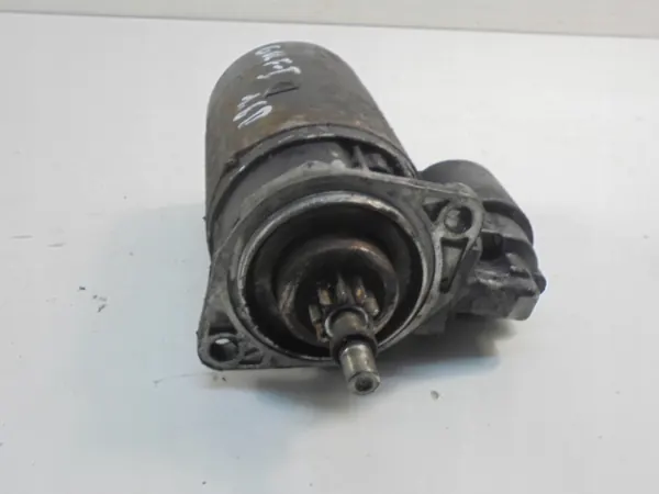 Gebruikte startmotor OEM 068911023E voor Volkswagen image 2