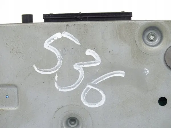 Audi A8 D4 Radion Viritinmoduuli OEM 4H0035061G image 5