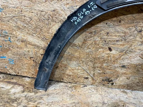 Mercedes GLA I W156 X156 13-19 Vasemman Takapuskuri OEM A1568851300 image 8