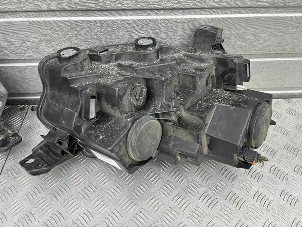 VOOR LINKS RECHTS LAMPENSET CITROEN BERLINGO IV OEM image 9