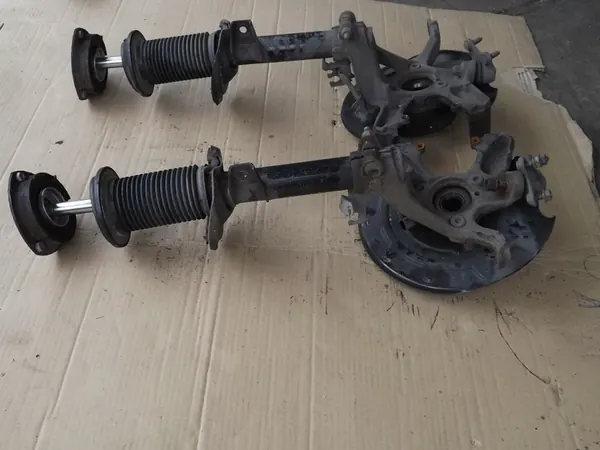 Sospensione Anteriore Skoda Octavia 3 1.6 TDI Destra Sinistra image 10