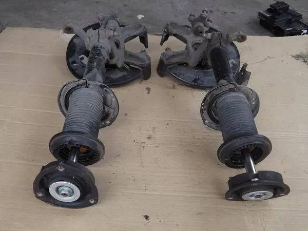 Sospensione Anteriore Skoda Octavia 3 1.6 TDI Destra Sinistra image 9