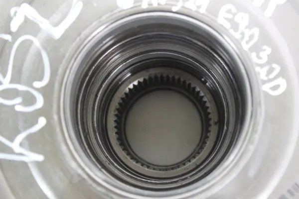 Panier d'embrayage OEM 1071102350 pour BMW E90 3.0D image 3